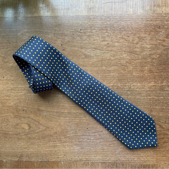 Polo Ralph Lauren Black and Yellow Polka Dot 100% Silk Tie NWT 3.5” X 59” - Picture 1 of 8